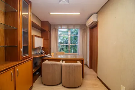 Consultório com 5 Quartos à venda, 94m² no Moinhos de Vento, Porto Alegre