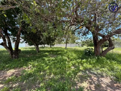 Lote/Terreno à venda, 362m² no Justiniano Serpa, Aquiraz