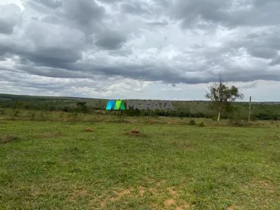 Fazenda/Sítio com 1 Quarto à venda, 1300m² no Centro, Curvelo