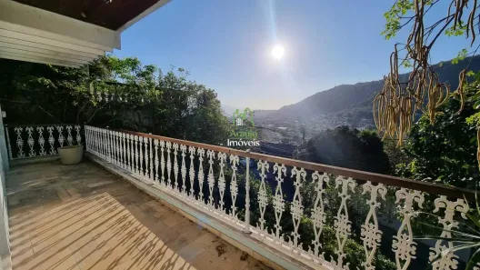 Casa com 4 Quartos à venda, 320m² no São Francisco, Niterói