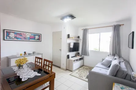 Apartamento com 2 Quartos à venda, 52m² no Vila Iório, São Paulo