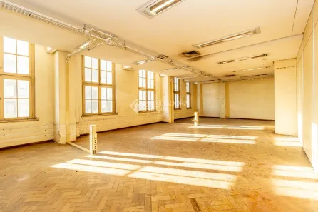 Sala Comercial para alugar, 315m² no Centro Histórico, Porto Alegre