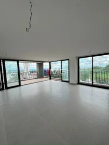 Apartamento com 3 Quartos à venda, 200m² no Serrinha, Goiânia