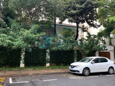 Imóvel Comercial com 3 Quartos à venda, 250m² no Vila Olímpia, São Paulo