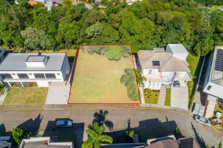 Lote/Terreno à venda, 575m² no Butiatuvinha, Curitiba