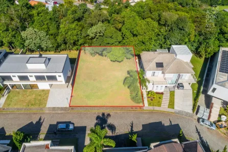 Lote/Terreno à venda, 575m² no Butiatuvinha, Curitiba