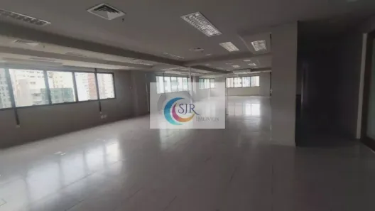 Sala Comercial para alugar, 300m² no Itaim Bibi, São Paulo