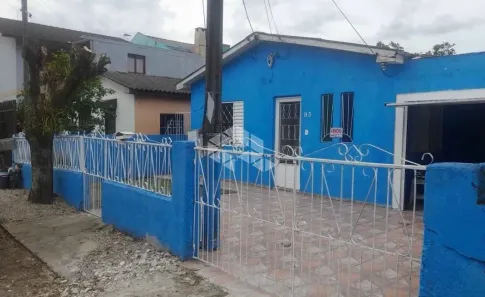Casa com 2 Quartos à venda, 98m² no Juscelino Kubitschek, Santa Maria
