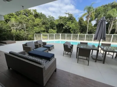 Casa com 7 Quartos para alugar, 1110m² no Jurerê Internacional, Florianópolis