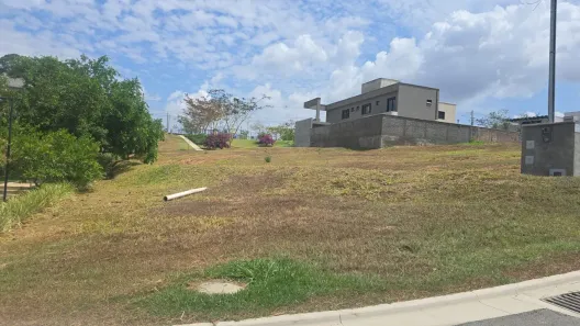 Lote/Terreno à venda, 358m² no Jardins Nápoles, Senador Canedo