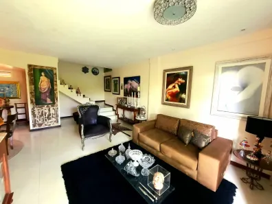 Casa de Condomínio com 2 Quartos à venda, 125m² no Piatã, Salvador