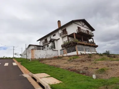 Fazenda/Sítio com 5 Quartos à venda, 613m² no Residencial Tivoli, Araraquara