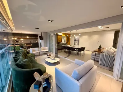 Apartamento com 3 Quartos à venda, 250m² no Santo Amaro, São Paulo