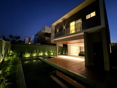 Casa com 4 Quartos à venda, 282m² no Cidade Alpha, Eusébio
