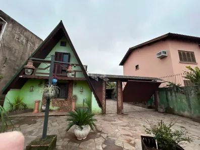 Casa com 2 Quartos à venda, 150m² no Sumaré, Alvorada
