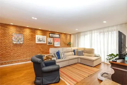 Casa com 3 Quartos à venda, 154m² no Jardim Aeroporto, São Paulo