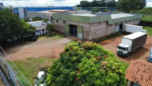 Galpão/Depósito/Armazém à venda, 1000m² no Santa Maria, Brasília