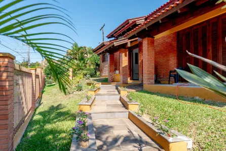 Casa com 3 Quartos à venda, 302m² no Espírito Santo, Porto Alegre