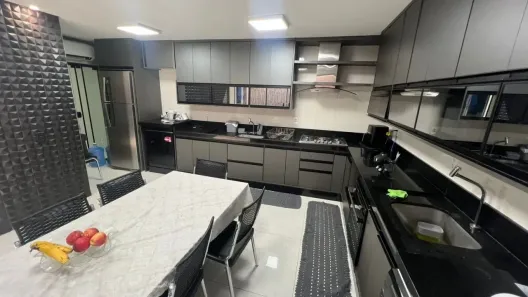 Casa de Condomínio com 4 Quartos à venda, 60m² no Petrópolis, Várzea Grande