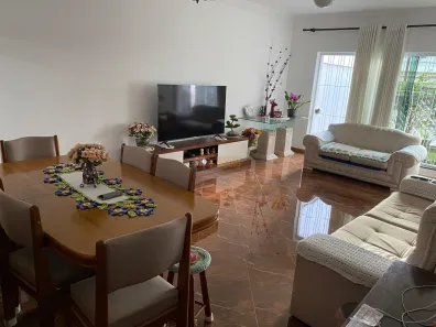 Casa com 3 Quartos à venda, 179m² no Rudge Ramos, São Bernardo do Campo