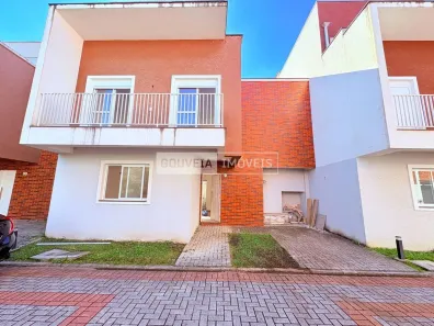 Casa de Condomínio com 3 Quartos para alugar, 168m² no Campo Comprido, Curitiba