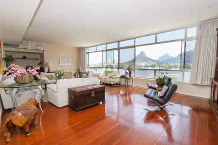 Apartamento com 5 Quartos à venda, 240m² no Lagoa, Rio de Janeiro