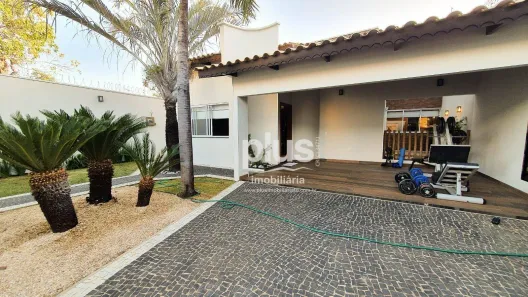 Casa com 3 Quartos à venda, 360m² no Plano Diretor Sul, Palmas