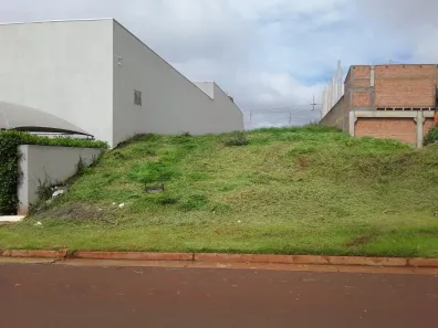 Lote/Terreno à venda, 375m² no Colinas, Londrina