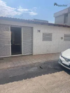 Casa com 2 Quartos à venda, 60m² no Candangolândia, Brasília