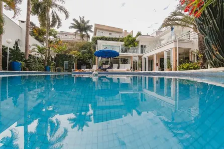 Casa de Condomínio com 4 Quartos à venda, 450m² no São Paulo II, Cotia