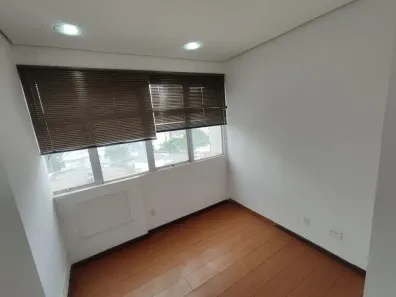 Sala Comercial para alugar, 40m² no Lourdes, Belo Horizonte