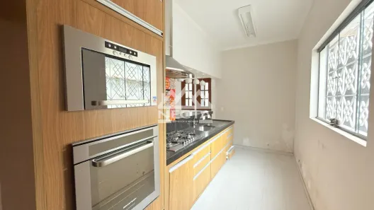 Sobrado com 3 Quartos à venda, 200m² no Sumaré, Caraguatatuba