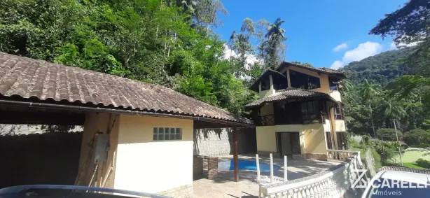 Casa com 4 Quartos à venda, 1100m² no Penedo, Itatiaia