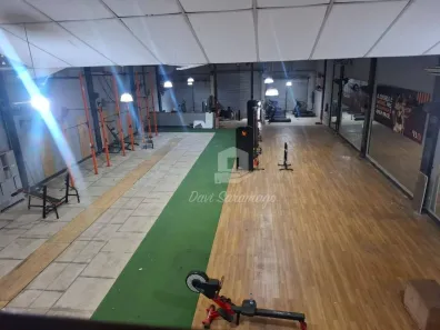 Galpão/Depósito/Armazém à venda, 545m² no Laranjal, São Gonçalo