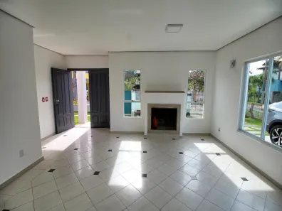 Sobrado com 5 Quartos para alugar, 320m² no Lagoa da Conceição, Florianópolis