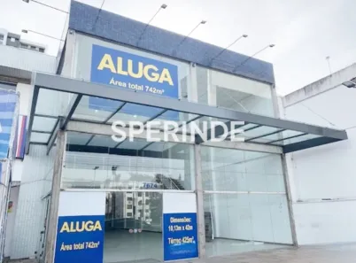 Ponto Comercial para alugar, 742m² no Jardim do Salso, Porto Alegre