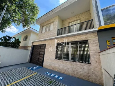 Imóvel Comercial com 3 Quartos à venda, 270m² no Vila Betânia, São José dos Campos
