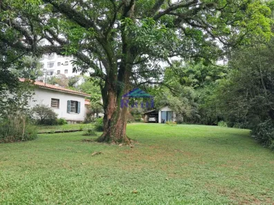 Casa com 5 Quartos à venda, 378m² no Granja Julieta, São Paulo