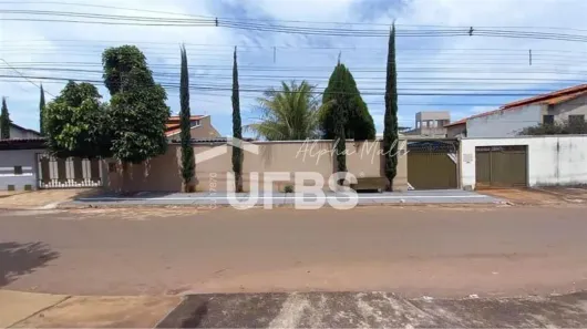 Imóvel Comercial com 4 Quartos à venda, 332m² no Residencial Barravento, Goiânia