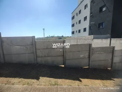 Lote/Terreno à venda, 197m² no Residencial Jardins da Catalunha, Atibaia