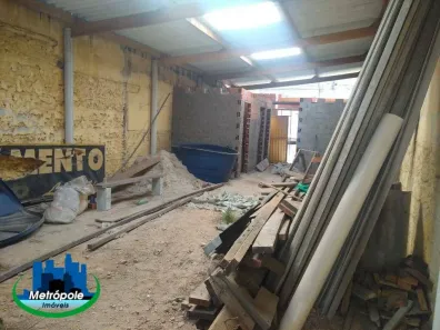 Galpão/Depósito/Armazém à venda, 100m² no Vila Galvão, Guarulhos