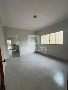 Casa com 3 Quartos à venda, 132m² no Segismundo Pereira, Uberlândia