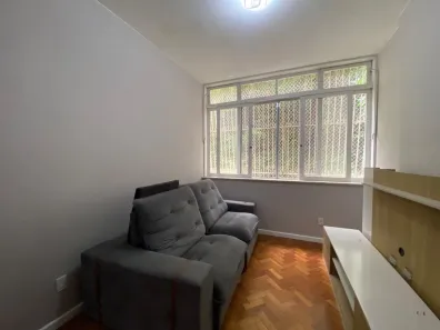 Apartamento com 4 Quartos para alugar, 111m² no Copacabana, Rio de Janeiro