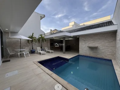 Casa de Condomínio com 3 Quartos à venda, 250m² no Campo Grande, Rio de Janeiro