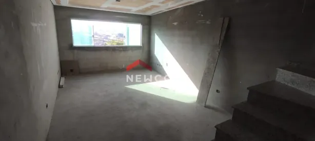 Sobrado com 2 Quartos à venda, 126m² no Vila Zat, São Paulo
