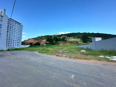 Lote/Terreno para alugar, 561m² no Novo Horizonte, Juiz de Fora