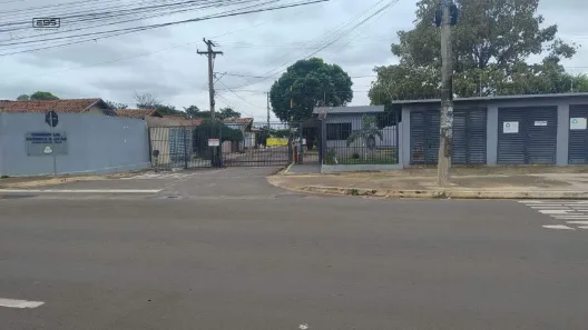 Casa de Condomínio com 2 Quartos para alugar, 160m² no Jardim Centro Oeste, Campo Grande