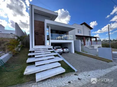 Casa de Condomínio com 4 Quartos à venda, 223m² no Itararé, Campina Grande