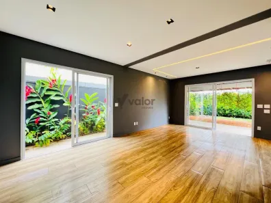 Casa de Condomínio com 4 Quartos para venda ou aluguel, 200m² no Bairro das Palmeiras, Campinas