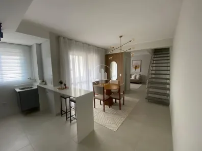 Sobrado com 3 Quartos à venda, 115m² no Itacorubi, Florianópolis